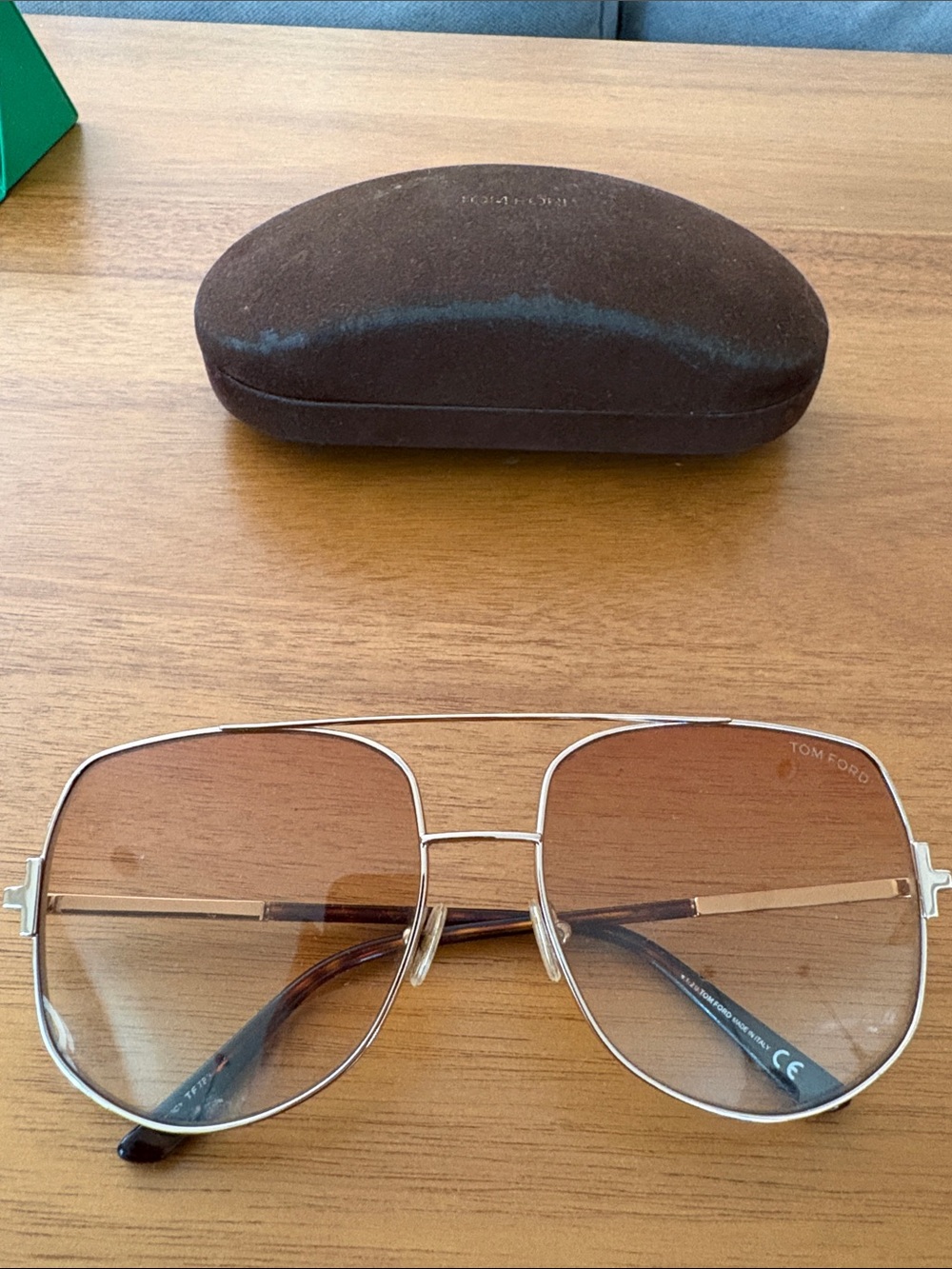Tom Ford Gold Frame Brown Gradient Aviator Sunglasses
